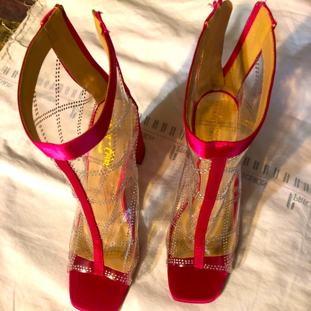 Women’s shoes